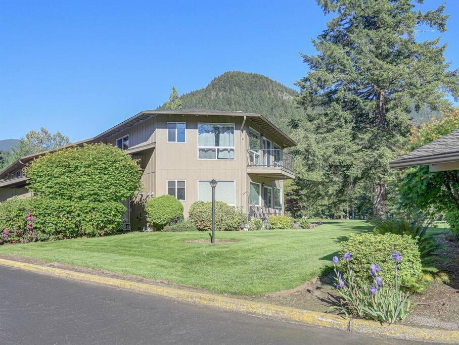 Ski-Mount Hood Charm-Welches,Golf And Ski Resort Condo,W&D, Wifi,Near Woods,Hiking,Fishing Mount Hood Village Eksteriør billede